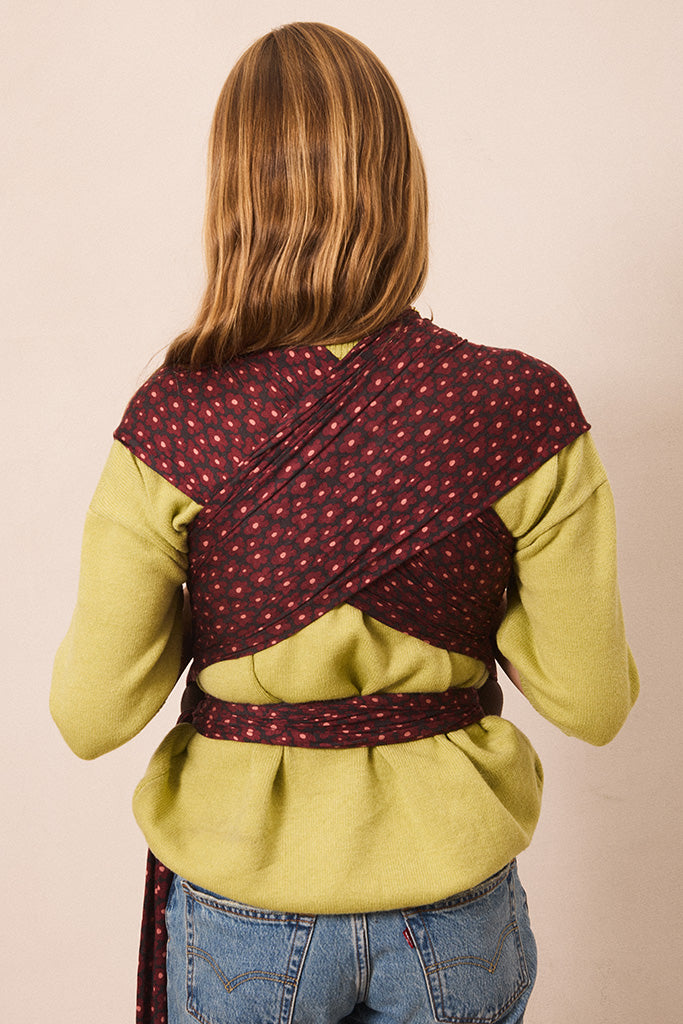 Midnight Daisy Wrap - Image 3