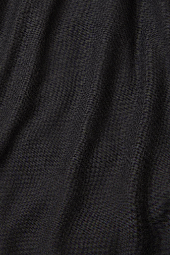 Black Wrap - Image 4